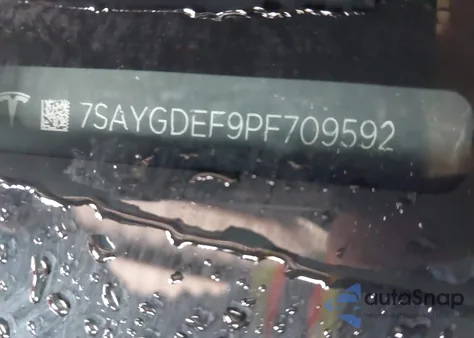 2023 Tesla Model Y Performance Dual Motor All-Wheel Drive from USA, damaged, VIN 7SAYGDEF9PF709592
